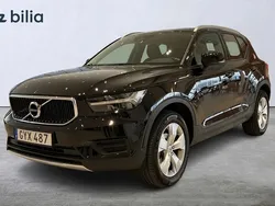 Svart Begagnad 2022 Volvo XC40 Momentum SUV | 279 900 kr (Bra pris)
