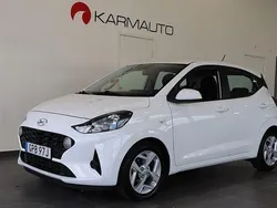 Vit Begagnad 2022 Hyundai i10 Essential Halvkombi | 139 800 kr (Bra pris)