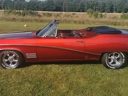 Röd Begagnad 1968 Buick Skylark Cab | 179 000 kr