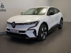 Vit Begagnad 2022 Renault Mégane Equilibre Halvkombi | 249 500 kr (Marknadspris)
