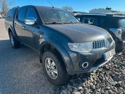 Mörkgrå (grå) Begagnad 2011 Mitsubishi L200 Pickup | 69 900 kr