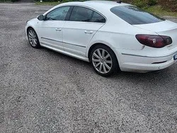 Vit Begagnad 2010 VW CC Highline Sedan | 100 000 kr