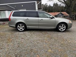 Grön Begagnad 2008 Volvo V70 Momentum Kombi | 62 000 kr (Bra pris)
