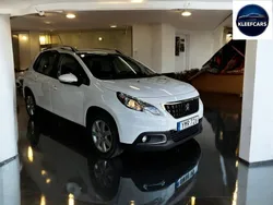 Vit Begagnad 2017 Peugeot 2008 SUV | 104 900 kr (Lite dyr)
