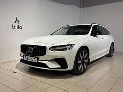 Vit Begagnad 2024 Volvo V90 Plus Kombi | 489 900 kr (Marknadspris)