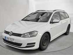 Vit Begagnad 2014 VW Golf VII | 84 000 kr (Marknadspris)