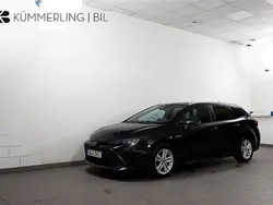 Svart Begagnad 2020 Toyota Corolla Kombi | 154 900 kr (Marknadspris)