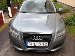 Grå Begagnad 2011 Audi A3 Sportback Comfort Halvkombi | 55 000 kr (Marknadspris)
