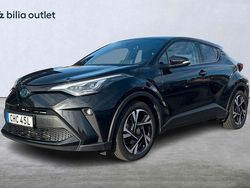 Svart Begagnad 2022 Toyota C-HR Edition SUV | 259 900 kr (Marknadspris)