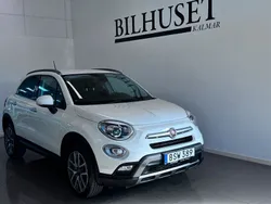 Vit Begagnad 2015 Fiat 500X SUV | 149 900 kr