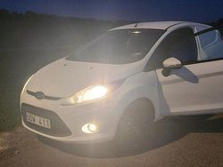 Begagnad 2011 Ford Fiesta Halvkombi | 22 000 kr
