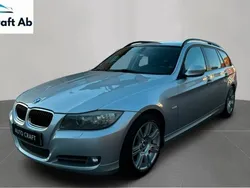 Ljusgrå Begagnad 2009 BMW 320 Comfort Edition Kombi | 79 999 kr (Marknadspris)