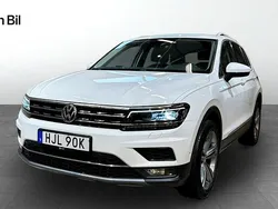 Vit Begagnad 2019 VW Tiguan Highline SUV | 319 900 kr (Marknadspris)