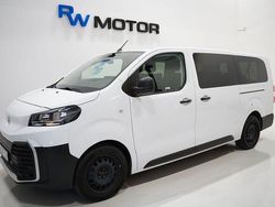 Vit Begagnad 2024 Toyota Proace Verso Kombi | 419 800 kr (Marknadspris)