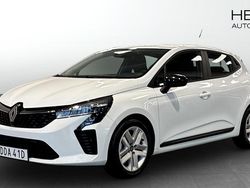 Vit (white) Begagnad 2023 Renault Clio V Evolution Halvkombi | 234 900 kr (Lite dyr)