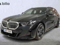 Svart Begagnad 2025 BMW 520 Kombi | 569 900 kr (Dyr)