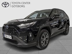 Svart Begagnad 2022 Toyota RAV4 Hybrid Executive SUV | 379 900 kr (Bra pris)