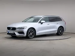 Silver Begagnad 2019 Volvo V60 Momentum Kombi | 245 000 kr (Marknadspris)