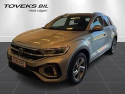 Silver (pyrit silver metallic) Begagnad 2023 VW T-Roc R-line SUV | 309 000 kr (Marknadspris)
