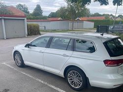 Vit Begagnad 2018 VW Passat Kombi | 99 900 kr (Marknadspris)