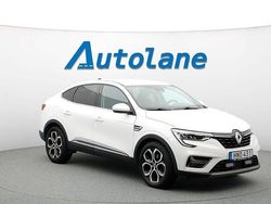 Vit Begagnad 2022 Renault Arkana SUV | 229 900 kr (Marknadspris)