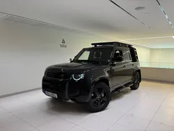 Svart Begagnad 2023 Land Rover Defender HSE Dynamic SUV | 1 249 000 kr (Dyr)