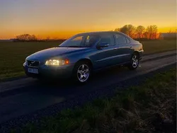 Blå Begagnad 2008 Volvo S60 Sedan | 65 000 kr (Lite dyr)