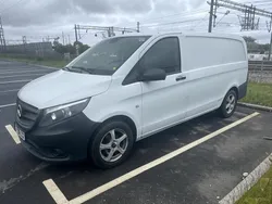 Vit Begagnad 2015 Mercedes Vito Minibuss | 129 000 kr (Marknadspris)
