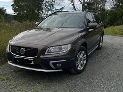 Brun Begagnad 2016 Volvo XC70 Momentum SUV | 180 000 kr (Marknadspris)