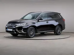 Svart Begagnad 2019 Mitsubishi Outlander P-HEV Edition SUV | 269 000 kr (Marknadspris)