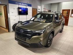 Grön Ny 2025 Subaru Forester SUV | 408 400 kr (Bra pris)