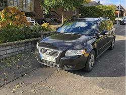 Svart Begagnad 2010 Volvo V50 Kinetic Kombi | 28 000 kr (Marknadspris)