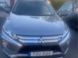 Grå Begagnad 2020 Mitsubishi Eclipse Cross Comfort Edition SUV | 215 000 kr (Marknadspris)