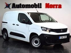 Vit Begagnad 2021 Peugeot Partner Minibuss | 169 900 kr (Marknadspris)