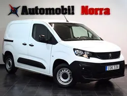 Vit Begagnad 2021 Peugeot Partner Minibuss | 169 900 kr (Marknadspris)