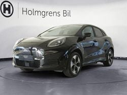 Svart (agate black metallic) Ny 2025 Ford Puma Gen-E SUV | 396 000 kr (Marknadspris)
