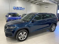 Blå Begagnad 2019 Skoda Kodiaq Adventure SUV | 299 899 kr (Marknadspris)
