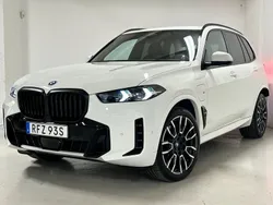 Vit Begagnad 2024 BMW X5 M Sport SUV | 1 099 000 kr