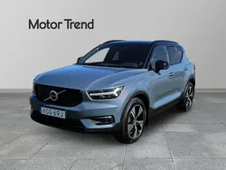 Grå Begagnad 2021 Volvo XC40 SUV | 359 500 kr (Marknadspris)