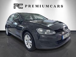 Mörkgrå (grå) Begagnad 2017 VW Golf VII Halvkombi | 89 900 kr (Bra pris)