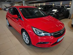 Röd Begagnad 2016 Opel Astra Dynamic Halvkombi | 109 000 kr (Marknadspris)