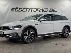 Vit Begagnad 2023 VW Passat Alltrack Kombi | 308 900 kr (Bra pris)