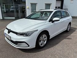 Vit Begagnad 2021 VW Golf VIII Kombi | 156 000 kr (Superpris)