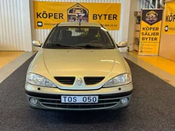 Ljusgrön Begagnad 2002 Renault Mégane GrandTour Authentique Kombi | 14 900 kr