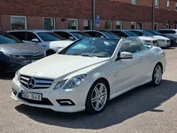 Vit Begagnad 2011 Mercedes E200 AMG Cab | 269 900 kr