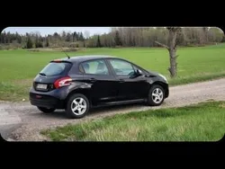 Svart Begagnad 2013 Peugeot 208 Halvkombi | 58 000 kr (Marknadspris)