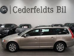 Ljusbrun Begagnad 2013 Volvo V70 Kinetic Kombi | 89 900 kr (Bra pris)