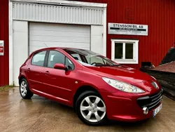 Röd Begagnad 2006 Peugeot 307 Halvkombi | 24 900 kr (Dyr)
