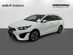Vit Begagnad 2023 Kia Ceed Sportswagon Kombi | 329 900 kr