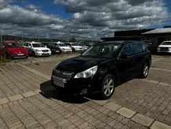 Svart Begagnad 2013 Subaru Outback SUV | 99 900 kr (Marknadspris)
